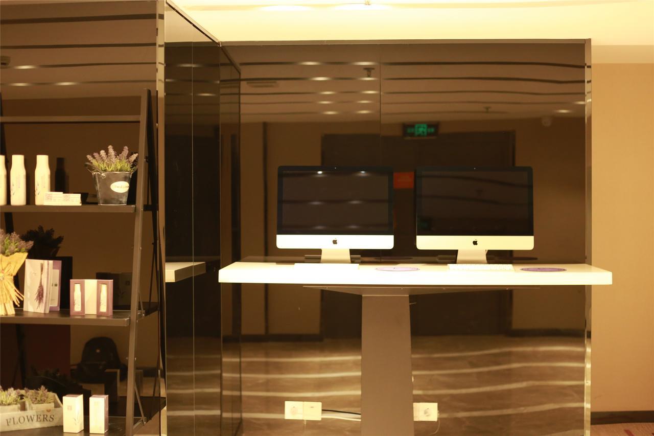 Lavande Hotel Baogang Avenue Guangbai Xinyi Branch Kanton Exterior foto
