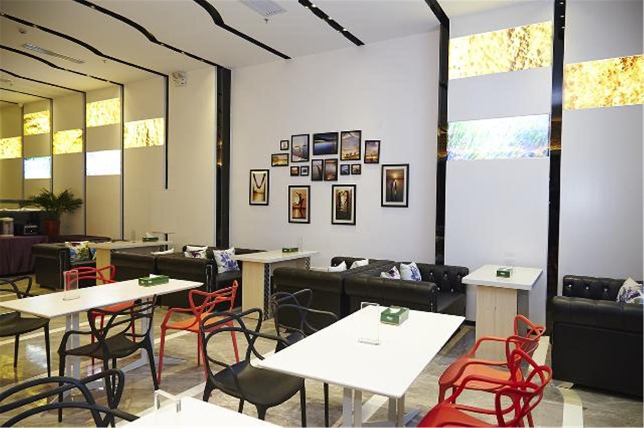 Lavande Hotel Baogang Avenue Guangbai Xinyi Branch Kanton Exterior foto